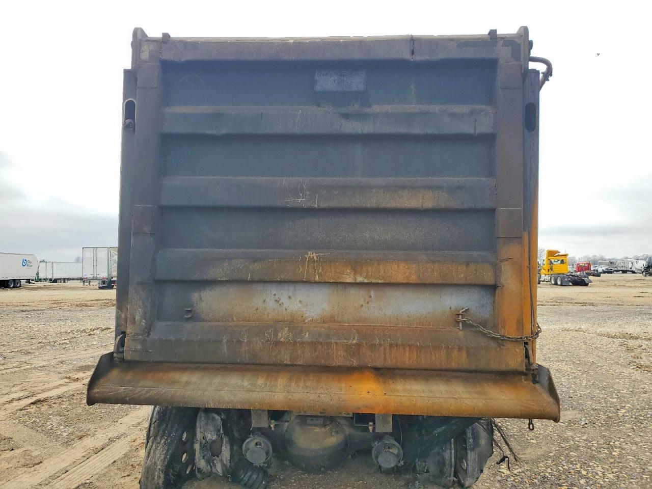 2021 Kenworth Construction T880