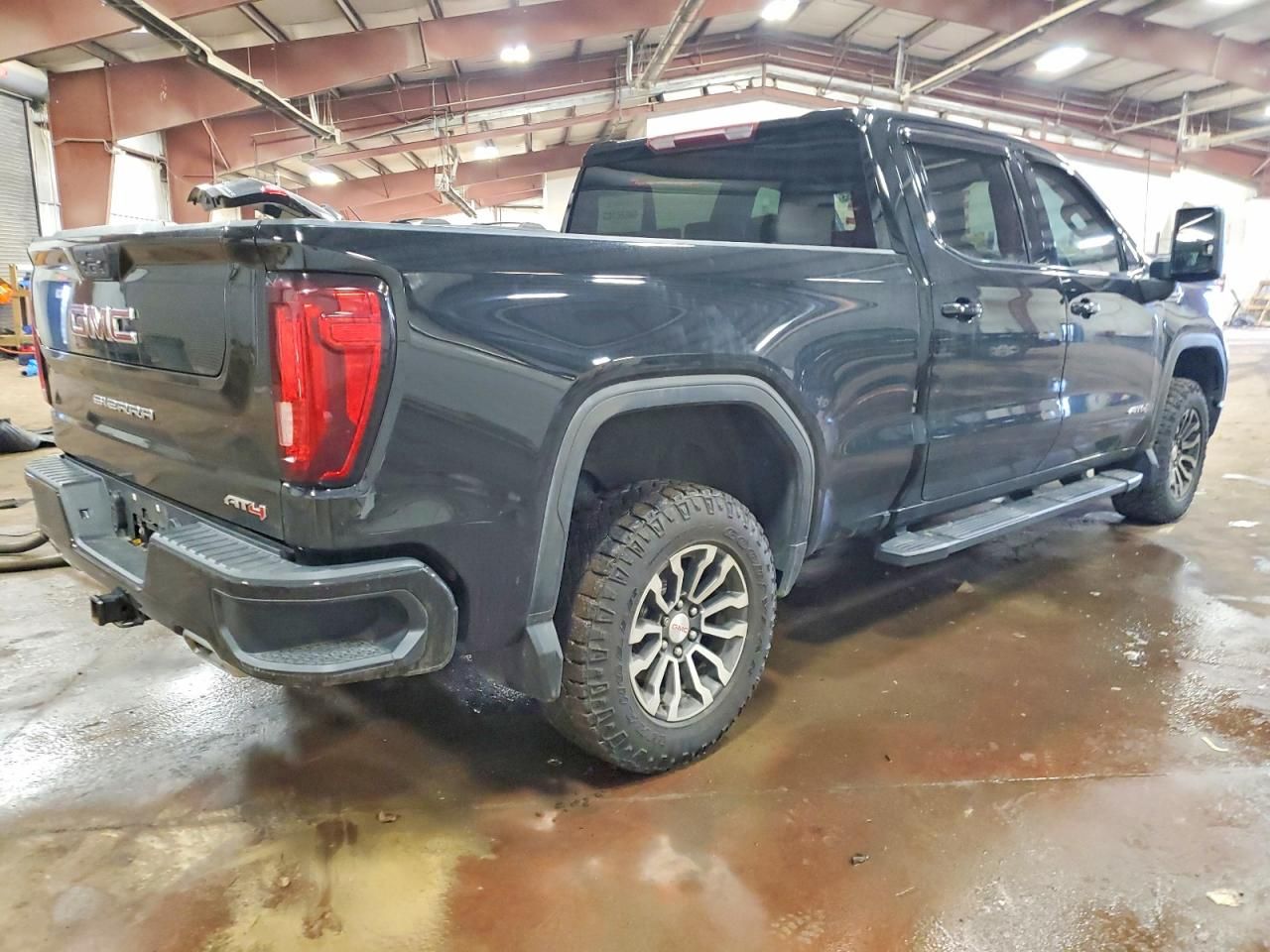 2021 GMC Sierra K1500 AT4