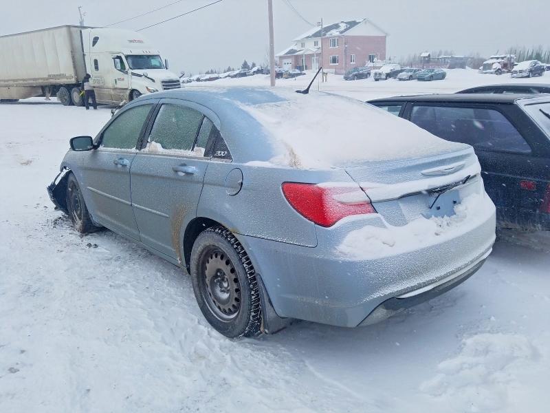 2013 Chrysler 200 lx