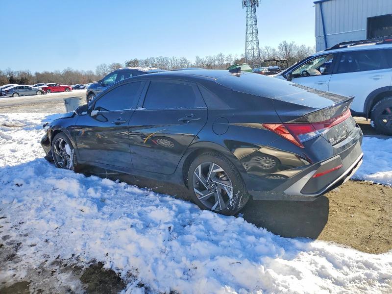 2025 Hyundai Elantra sel Sport