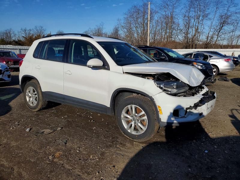 2016 Volkswagen Tiguan s