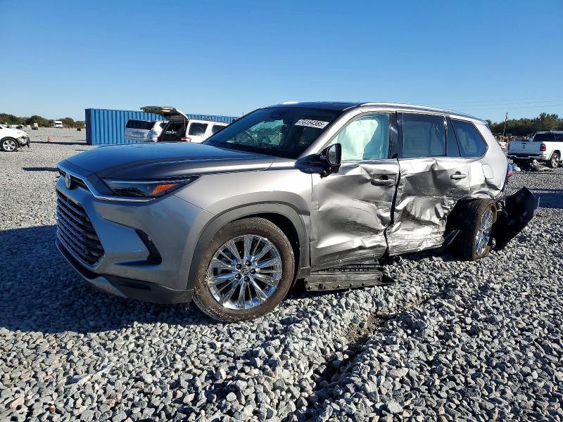 2025 Toyota Grand Highlander Platinum
