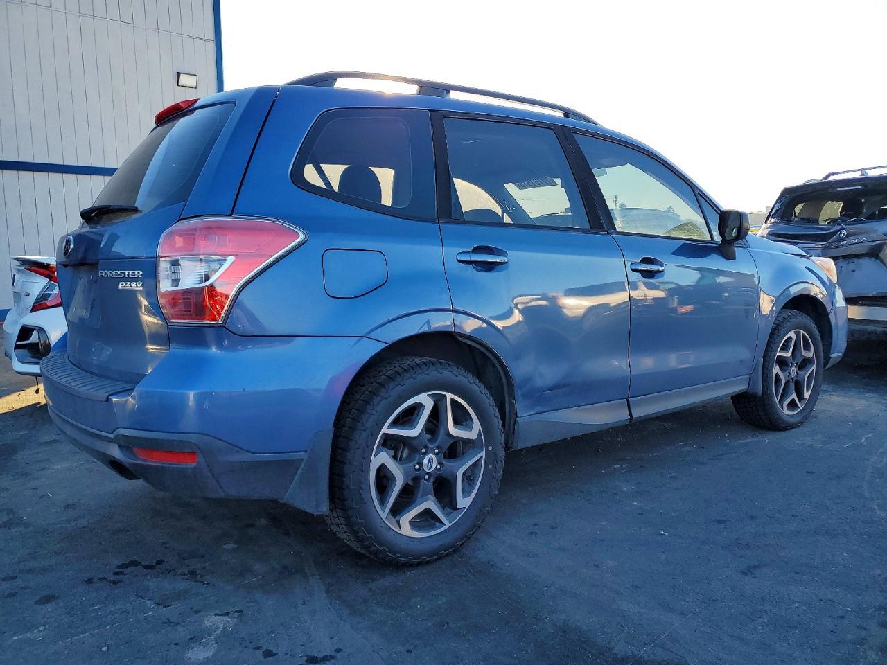 2016 Subaru Forester 2.5i