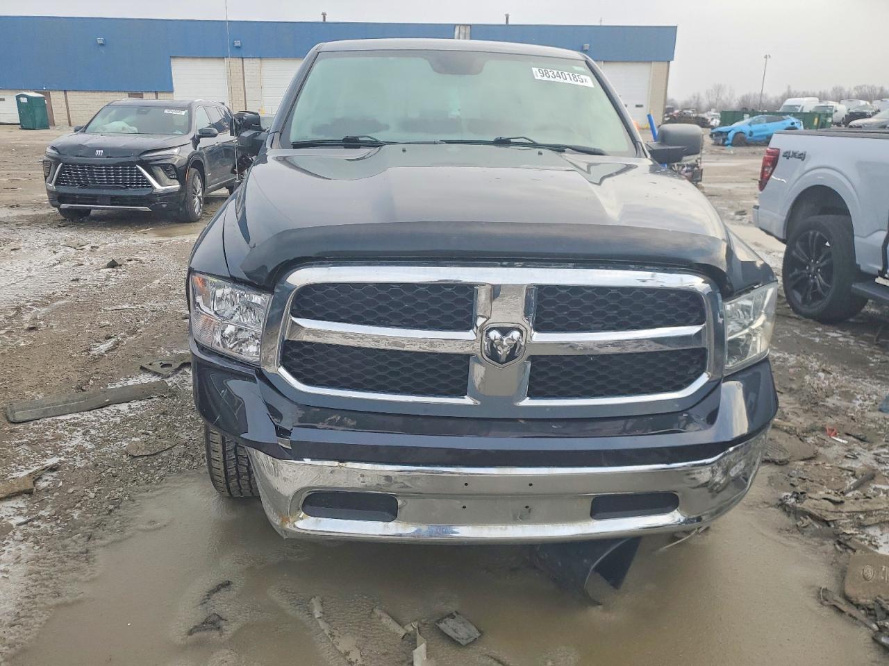 2017 Dodge Ram 1500 slt