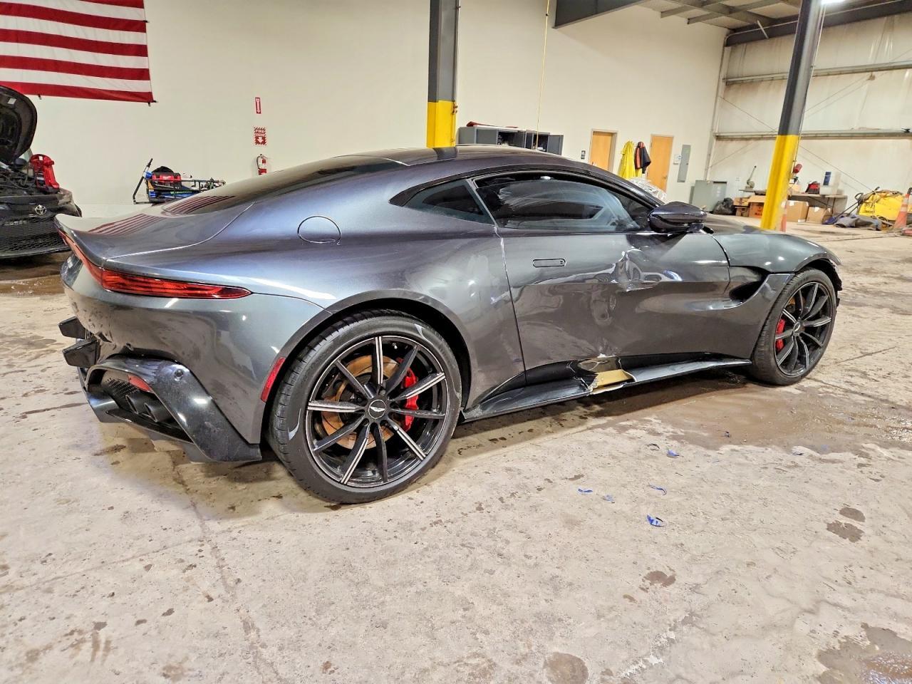 2019 Aston Martin Vantage