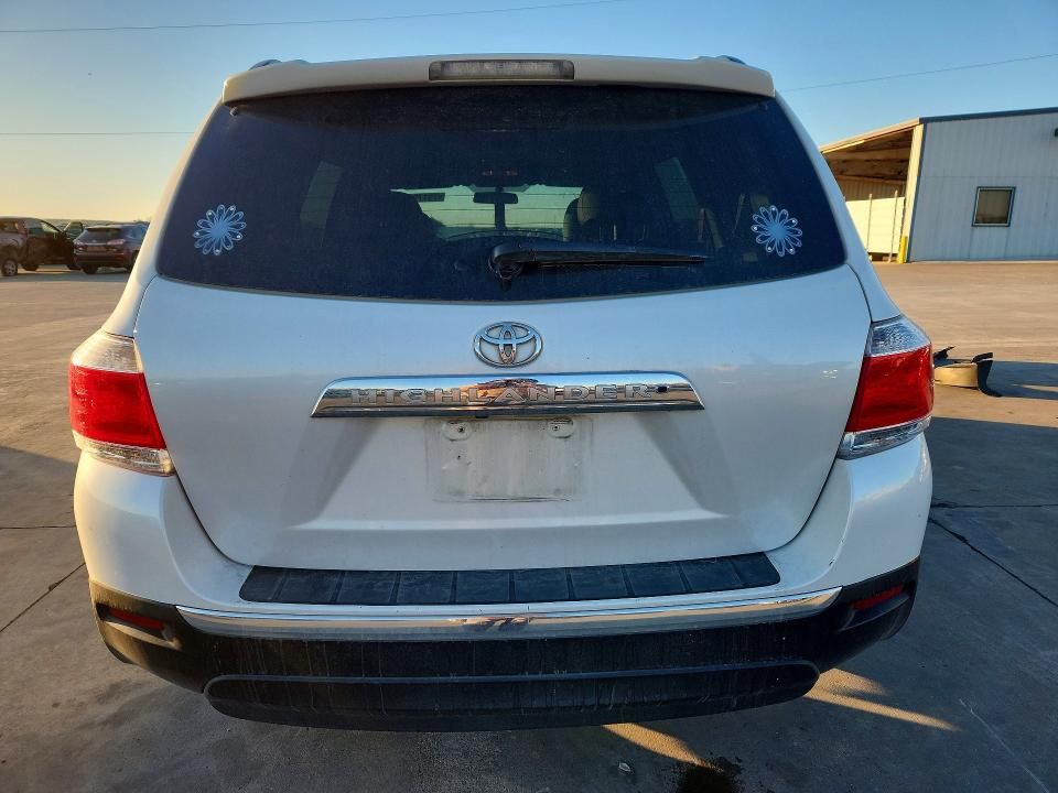 2012 Toyota Highlander Base