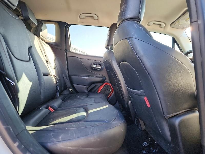 2017 Jeep Renegade Trailhawk