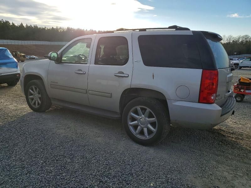 2011 GMC Yukon slt