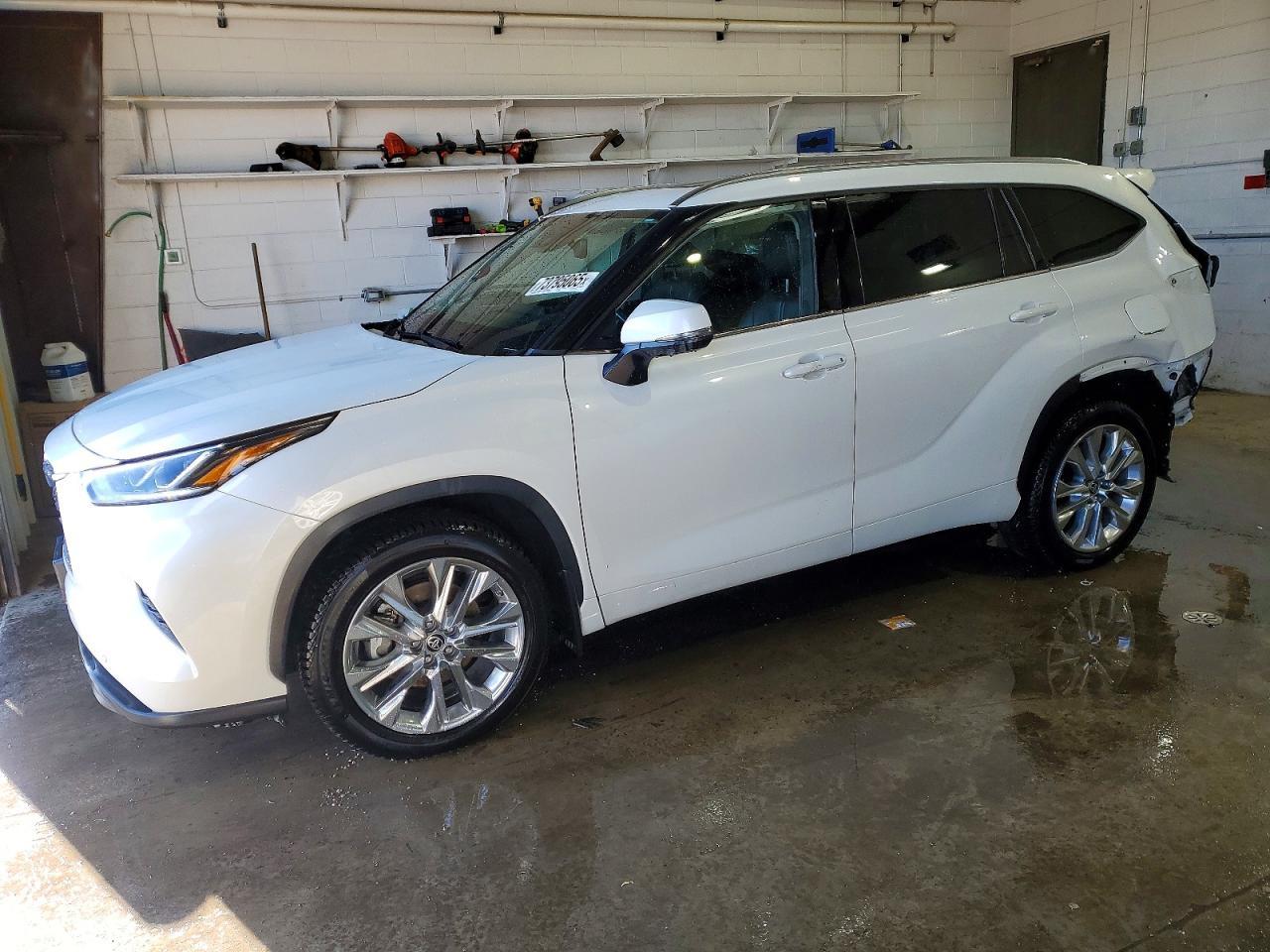 2021 Toyota Highlander Limited