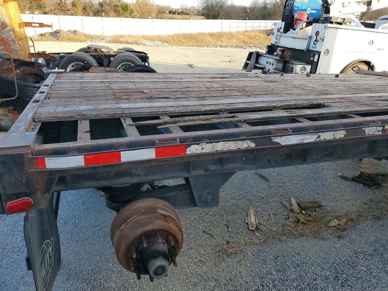 2002 Transcraft 48' Trail