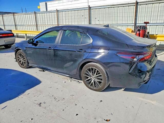 2021 Toyota Camry se