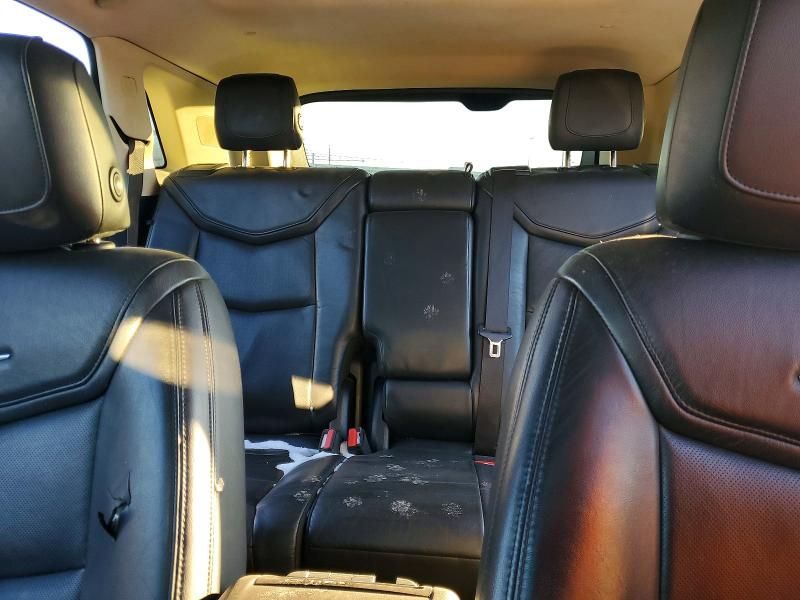 2018 Cadillac XT5 Premium Luxury