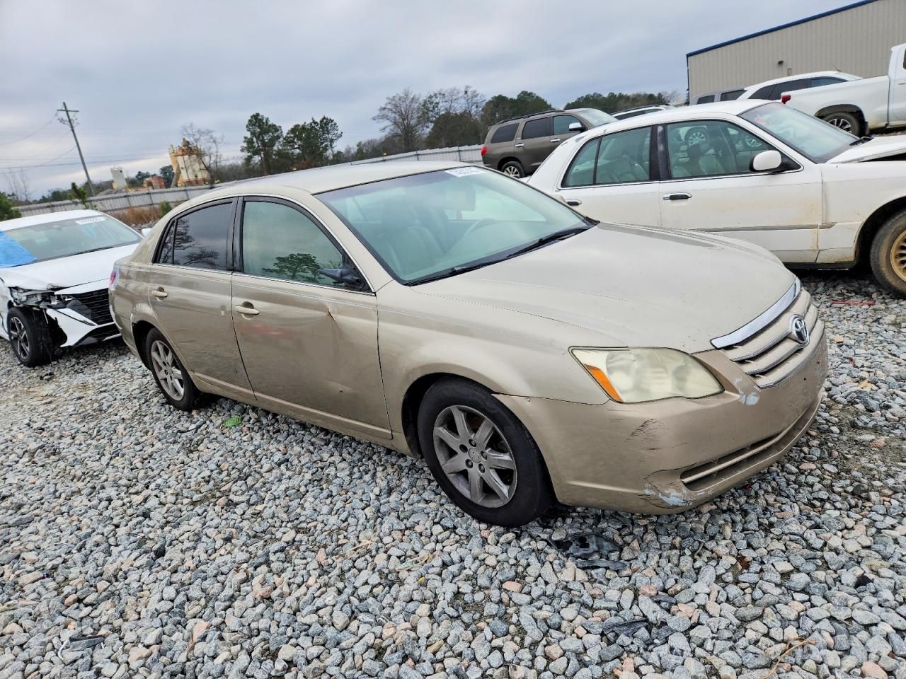 2005 Toyota Avalon xl