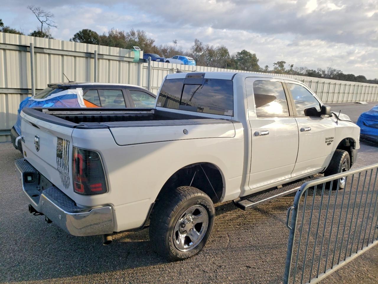 2016 Dodge Ram 1500 slt