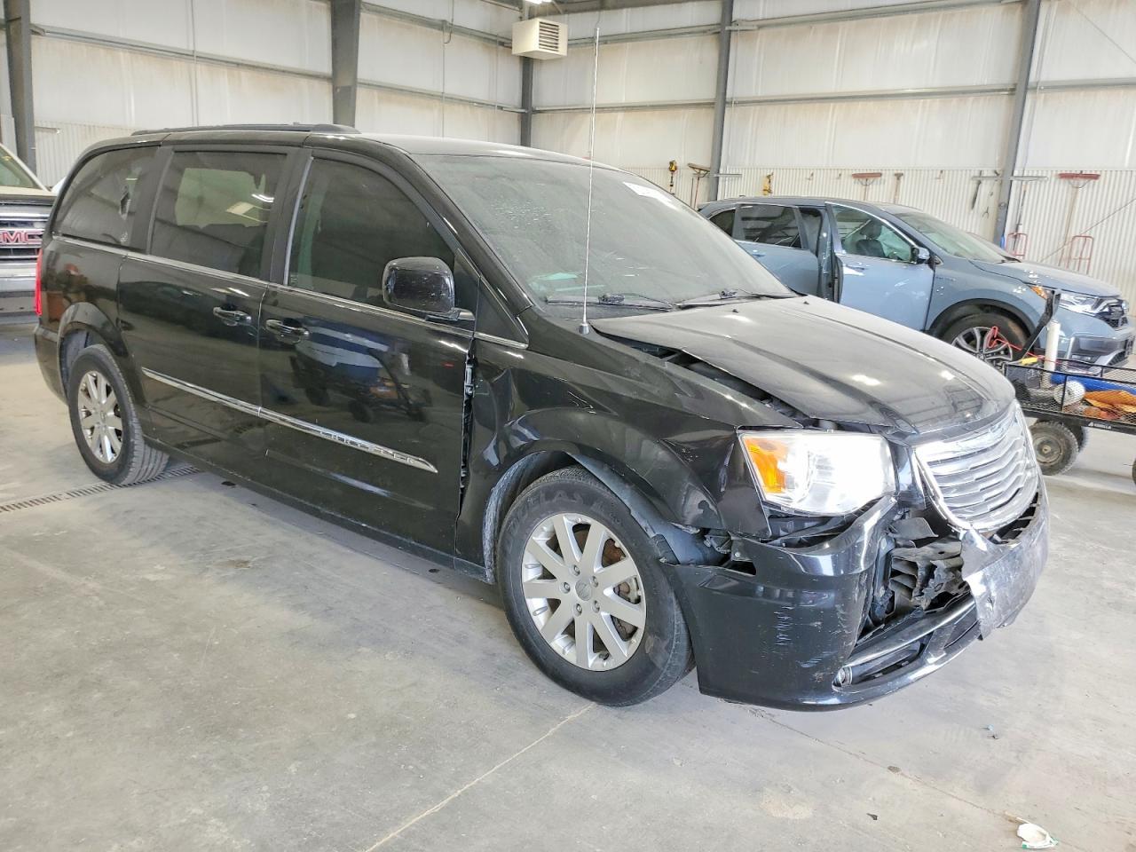 2014 Chrysler Town & Country Touring