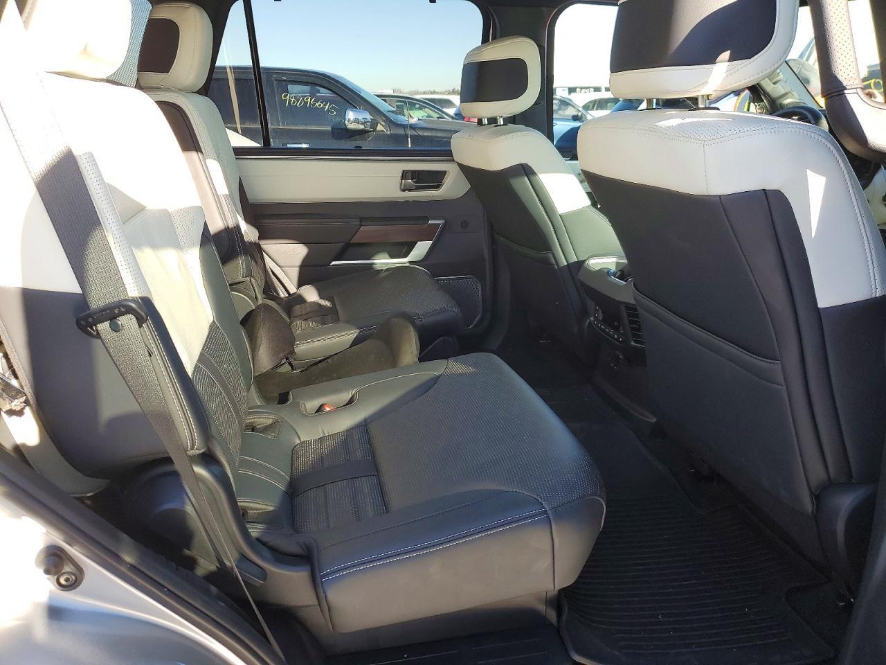 2025 Toyota Sequoia SR5