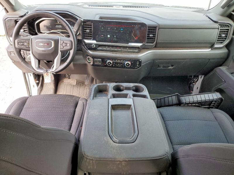 2025 GMC Sierra K2500 sle