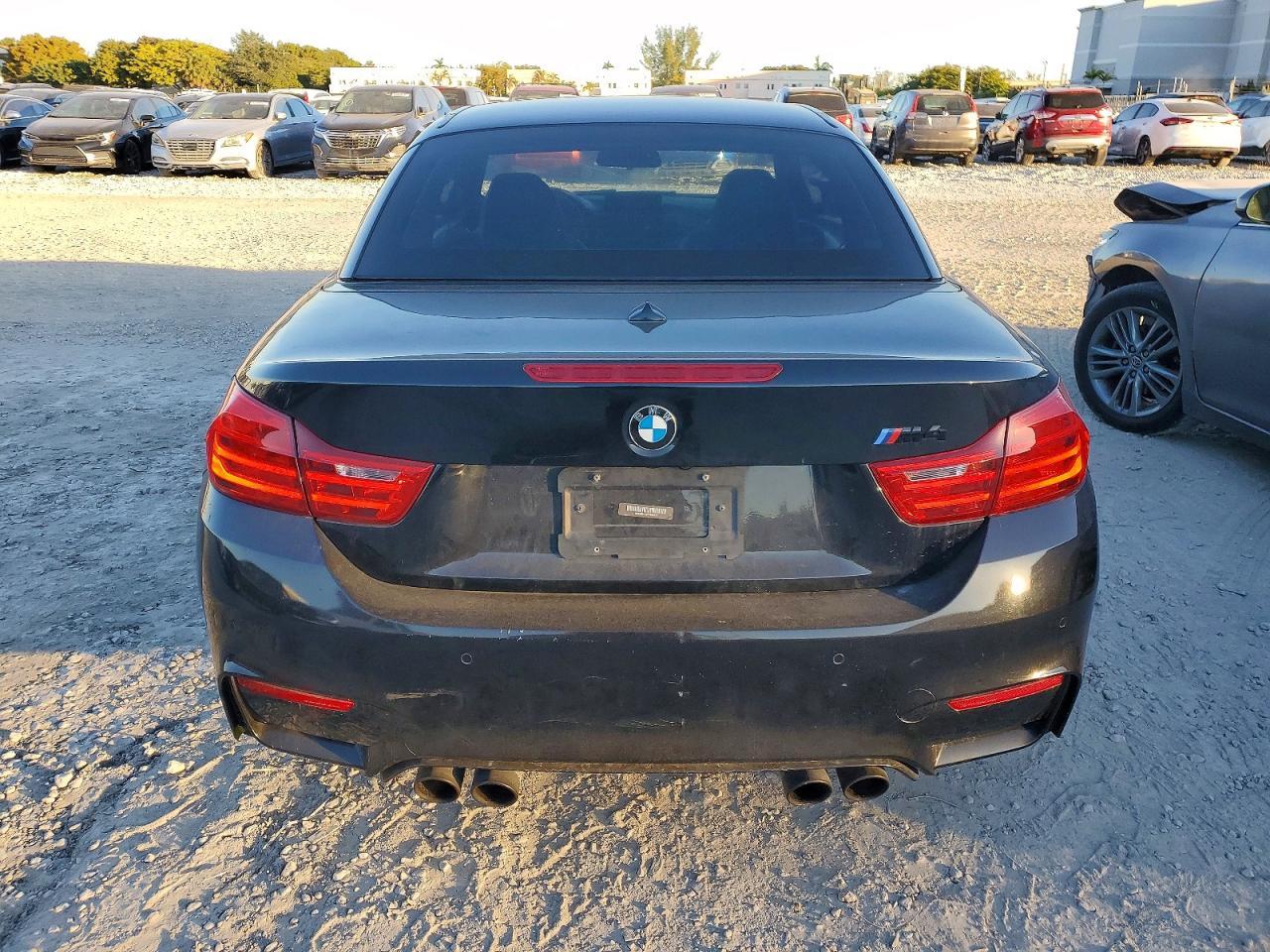 2015 BMW M4