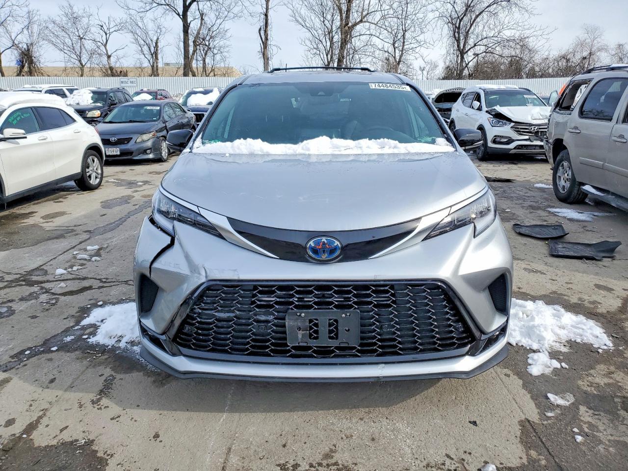 2023 Toyota Sienna xse