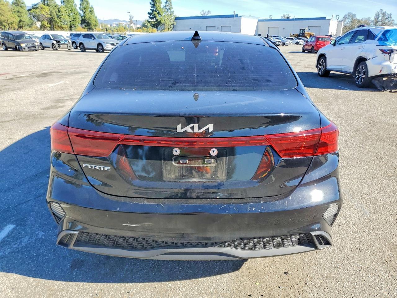 2022 KIA Forte fe