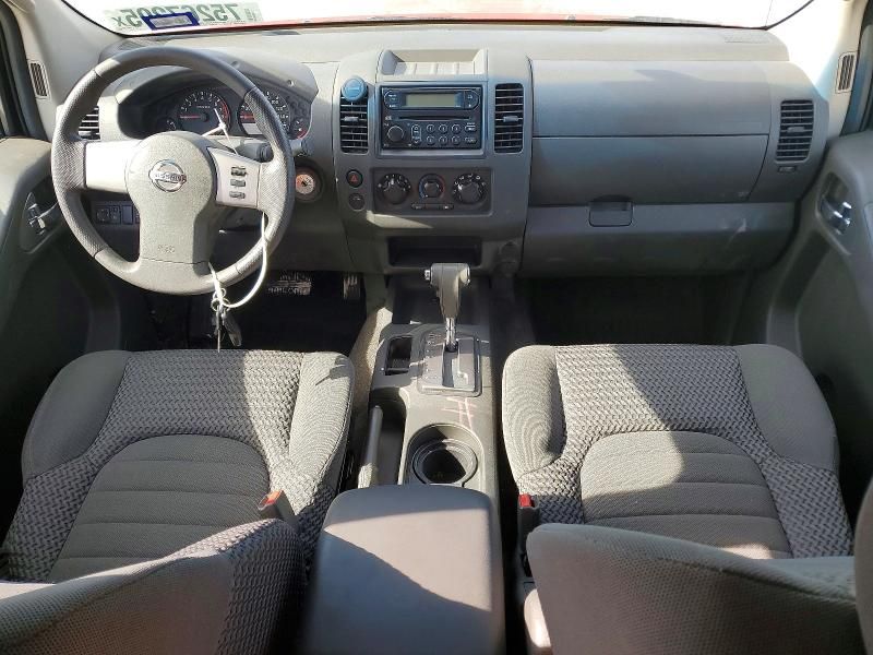 2005 Nissan Frontier King cab le