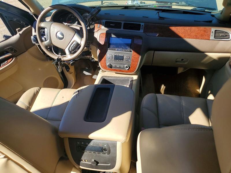 2009 Chevrolet Suburban K2500 lt
