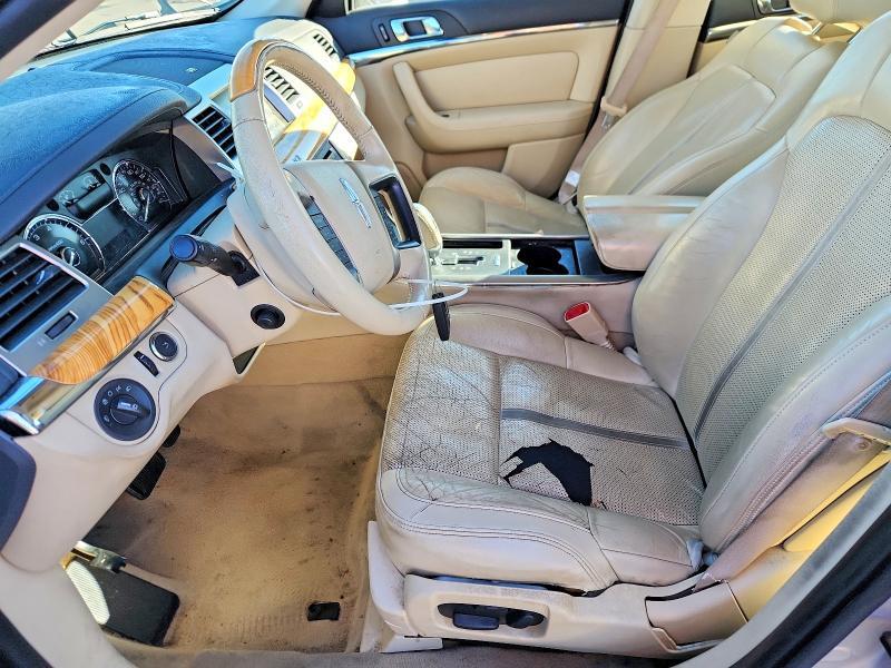 2009 Lincoln Townhouse MKS