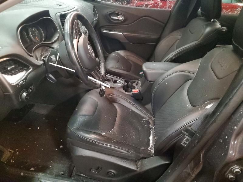 2021 Jeep Cherokee Latitude lux