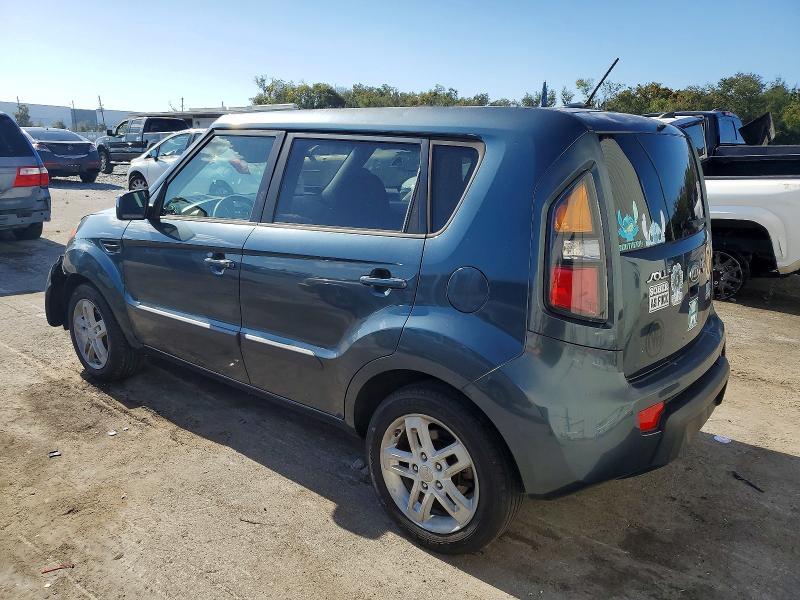 2011 KIA Soul +