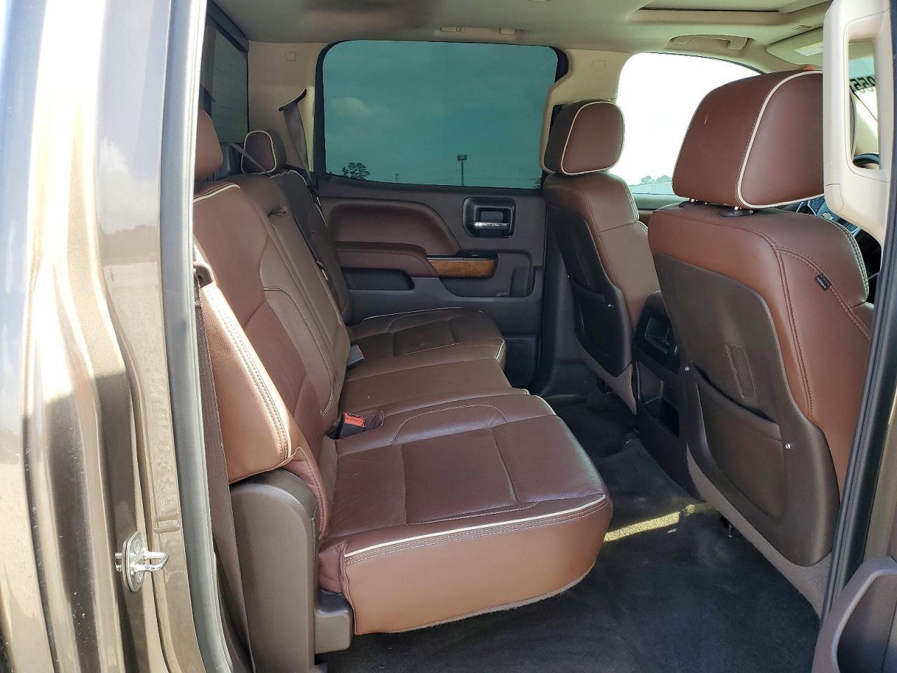 2015 Chevrolet Silverado C1500 High Country