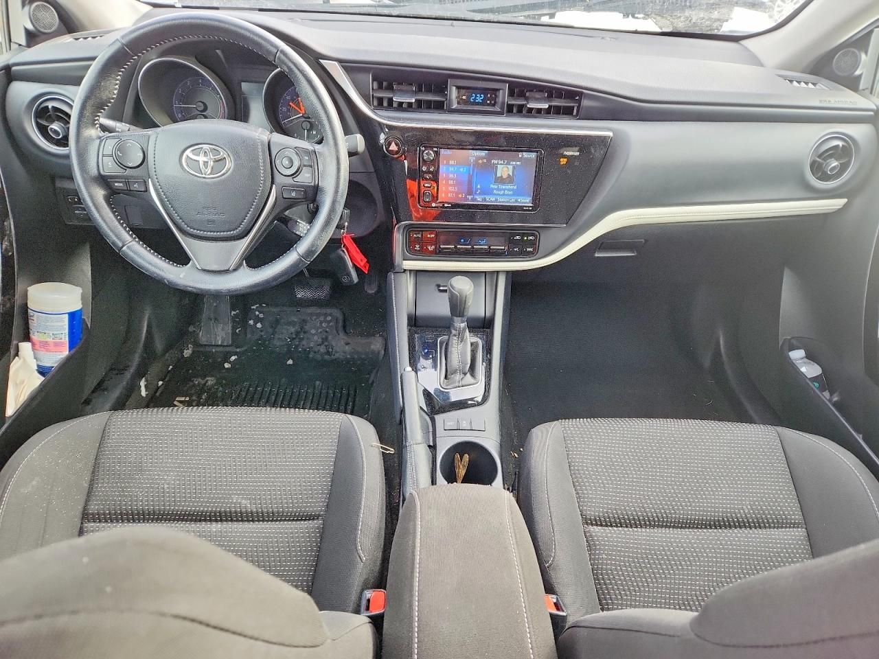 2017 Toyota Corolla im