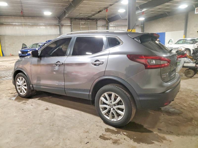 2022 Nissan Rogue Sport sv