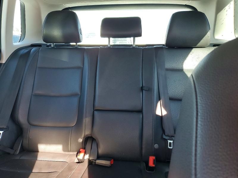 2012 Volkswagen Tiguan s