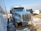 2019 Peterbilt 579 Semi Truck