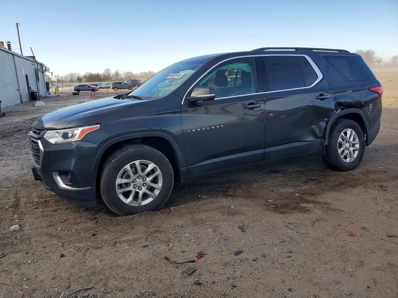 2021 Chevrolet Traverse lt