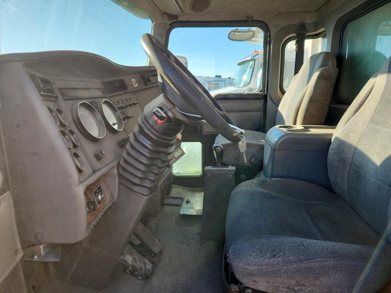 2006 Kenworth T300 Refrigerated BOX Truck