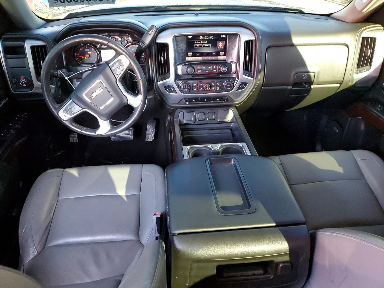 2015 GMC Sierra C1500 slt