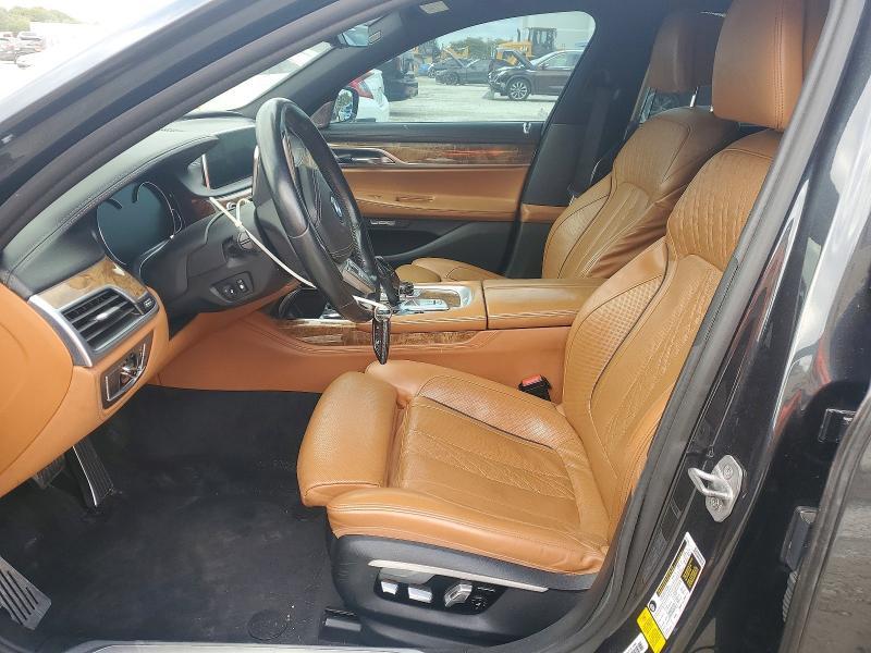 2016 BMW 740 i