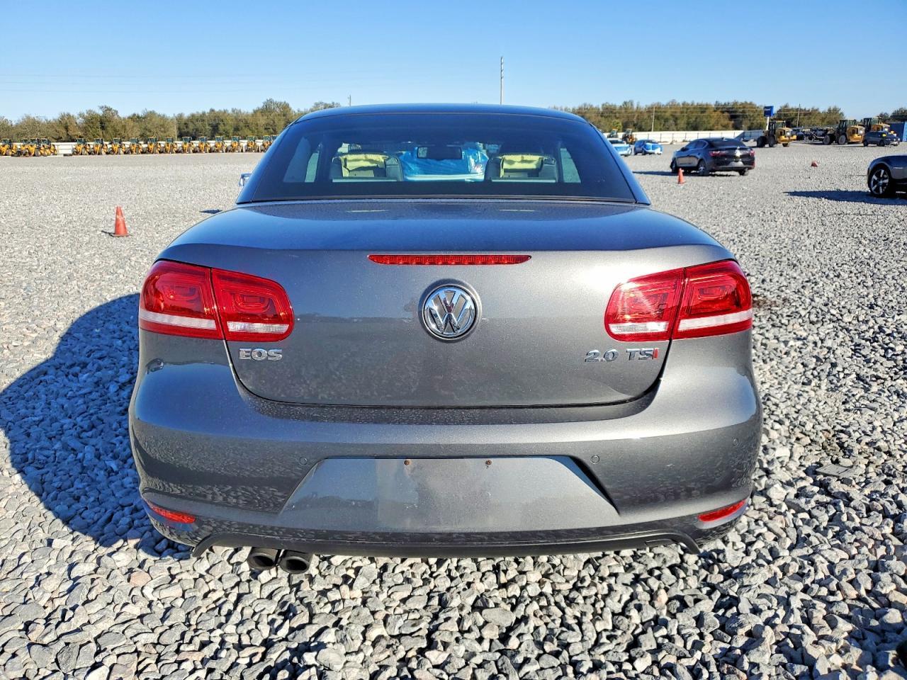 2015 Volkswagen Eos lux