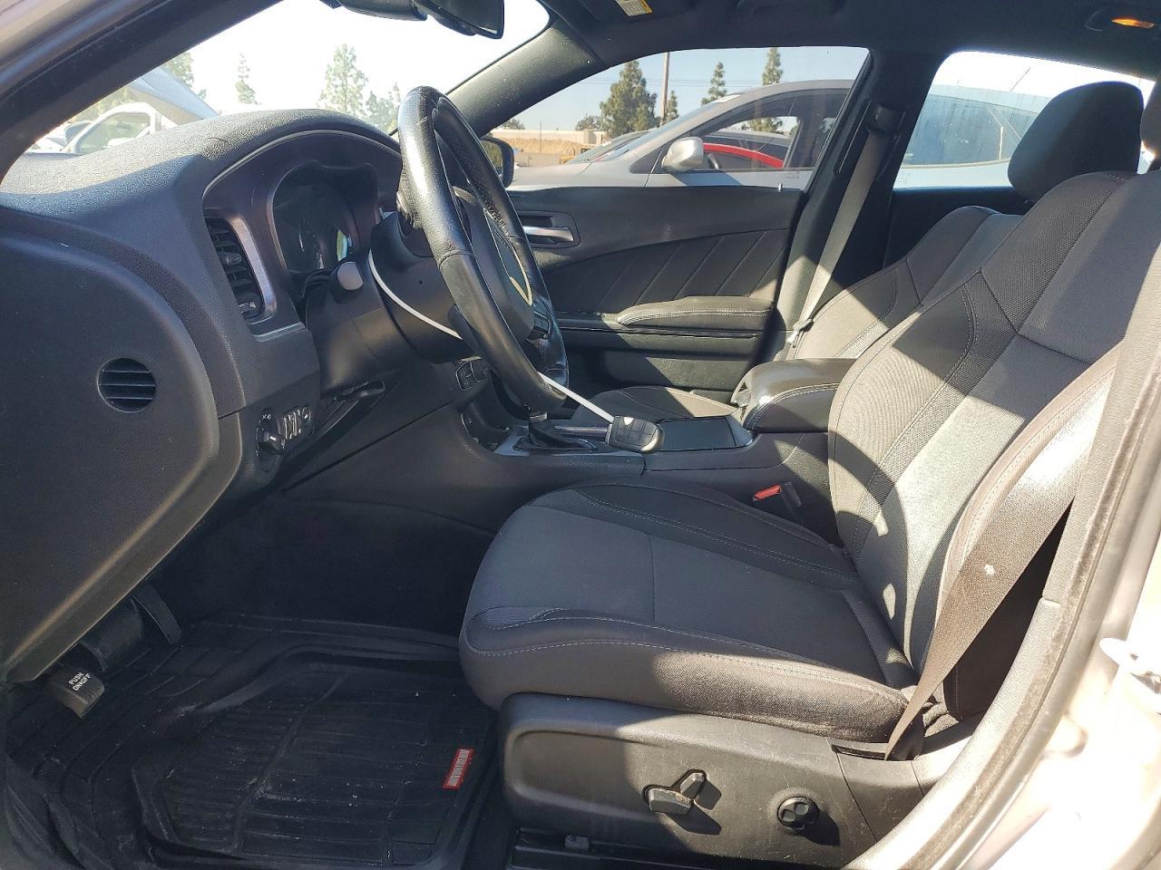 2018 Dodge Charger sxt Plus