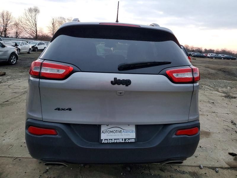 2016 Jeep Cherokee Latitude
