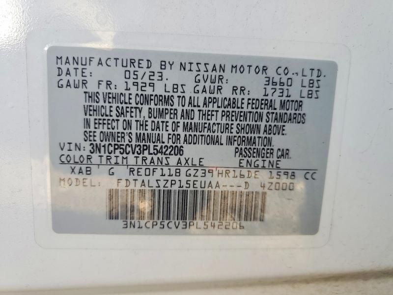 2023 Nissan Kicks sv