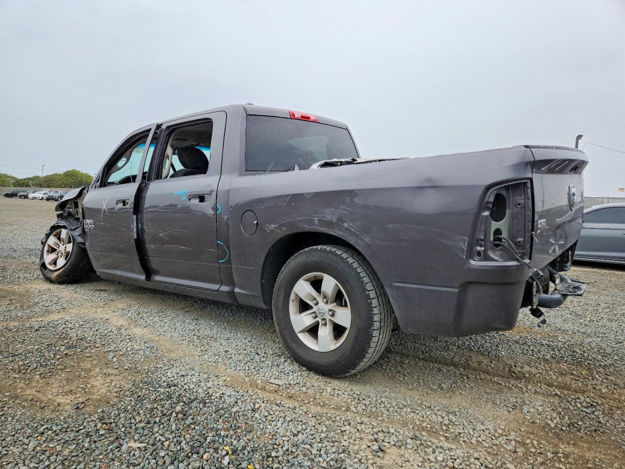 2022 Dodge Ram 1500 Classic slt