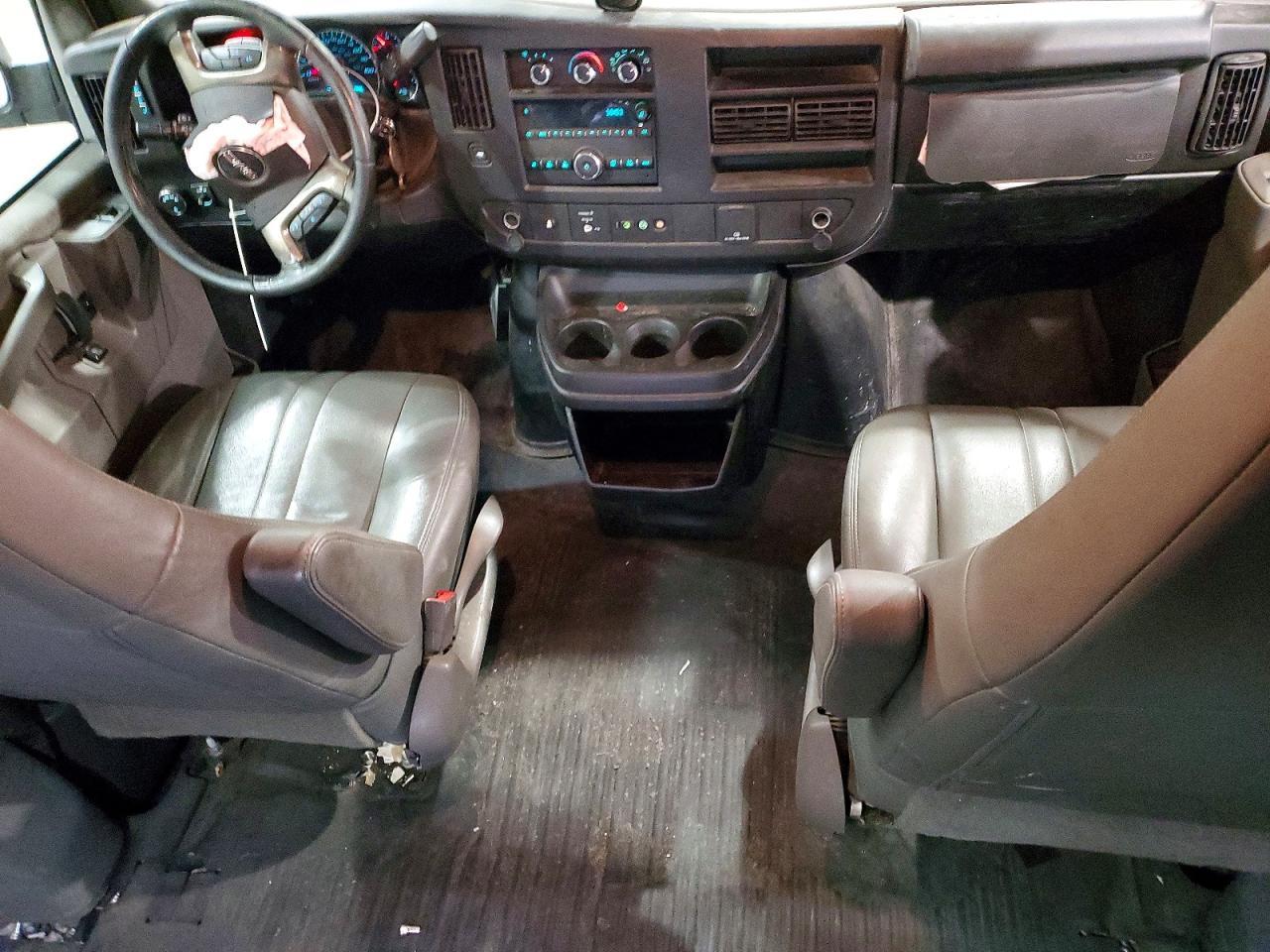 2019 GMC Savana G3500