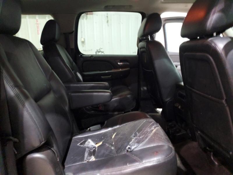 2014 Chevrolet Suburban K1500 ltz