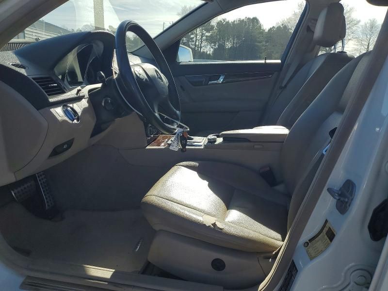 2011 Mercedes-Benz C300