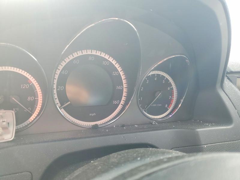 2011 Mercedes-Benz C300