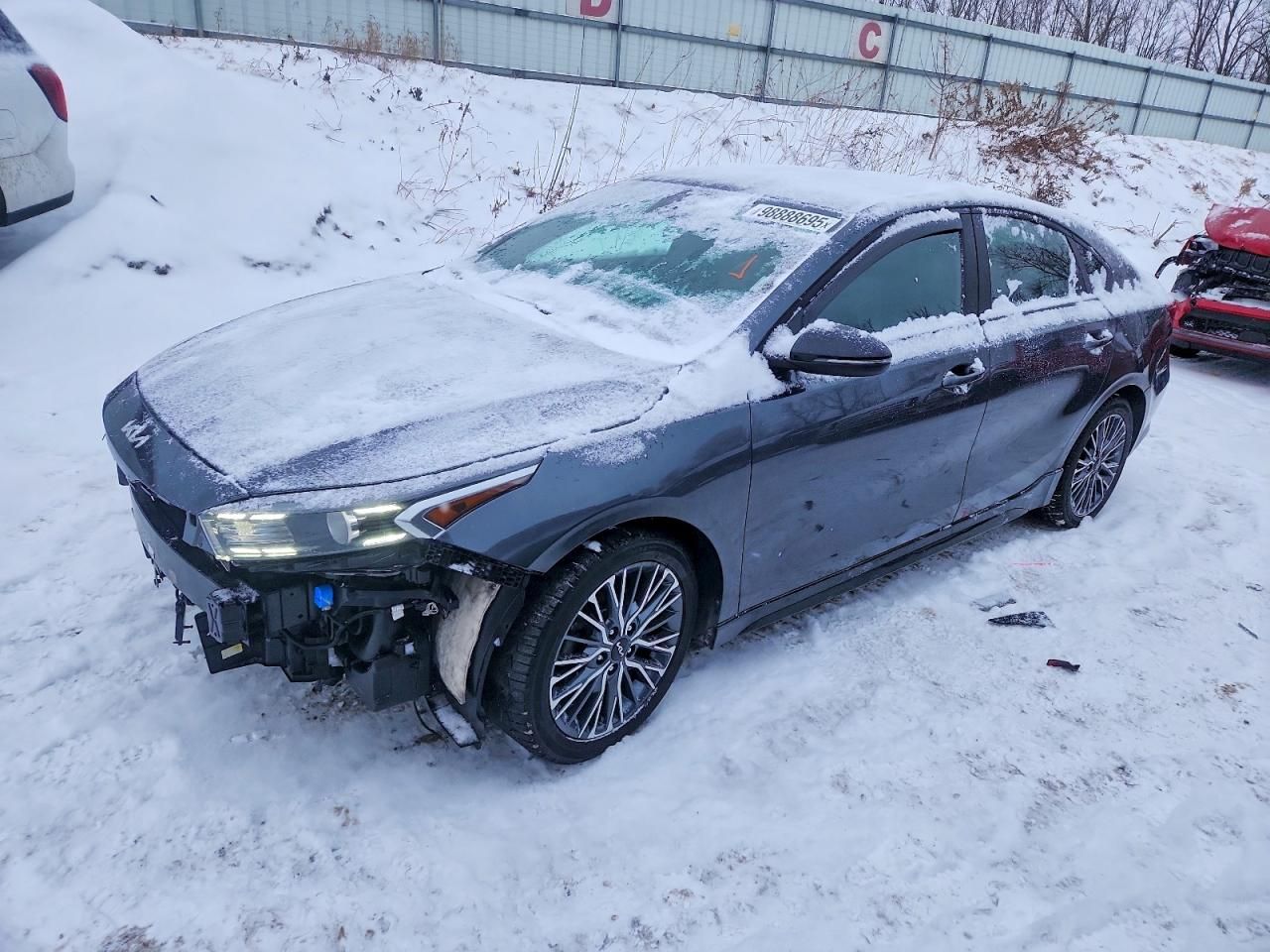 2024 KIA Forte gt Line