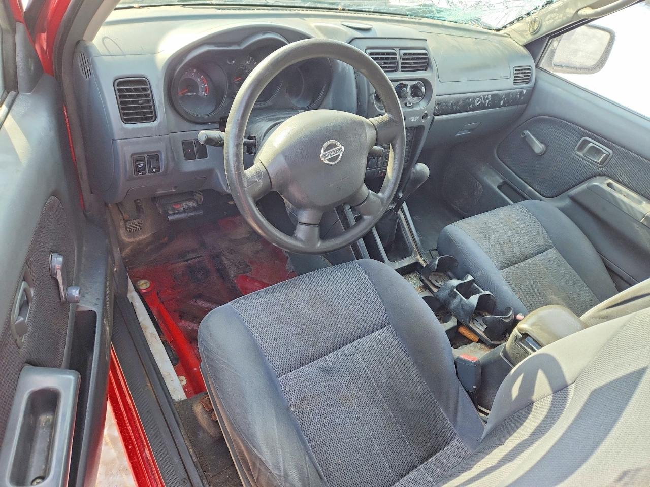 2002 Nissan Frontier Standard