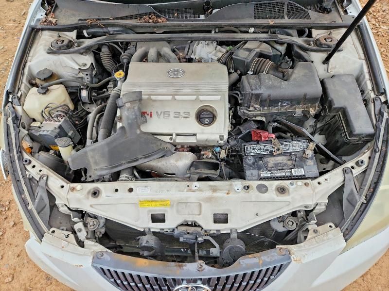 2005 Toyota Camry Solara se